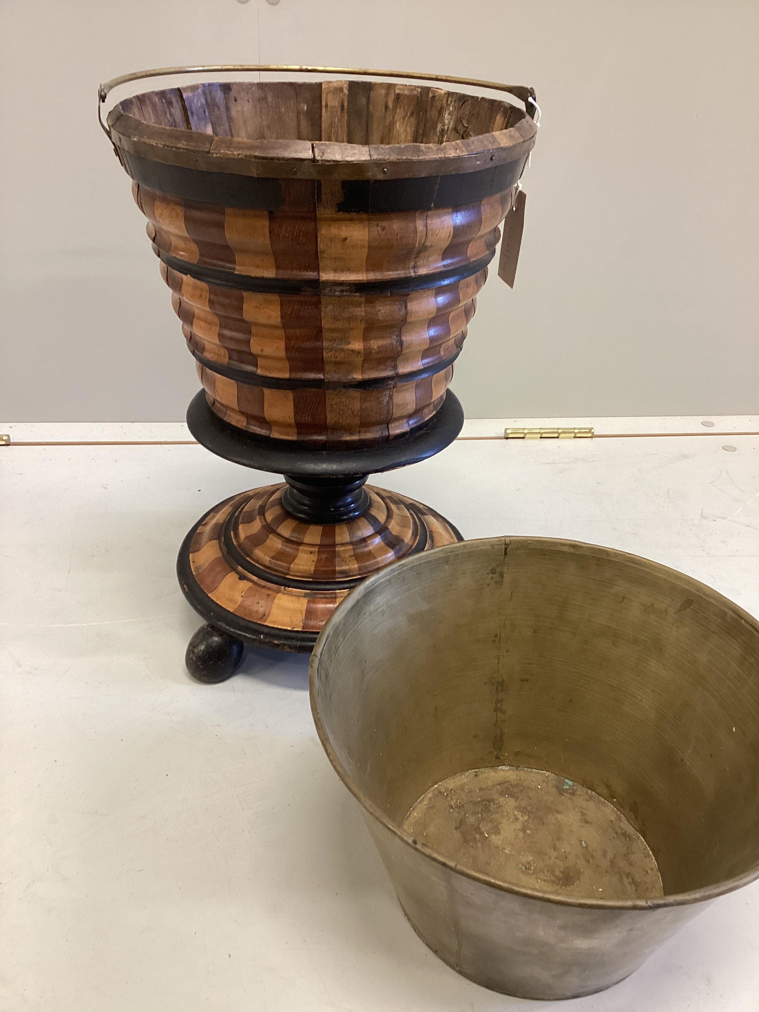 A Dutch bucket with brass liner, diameter 28cm, height 43cm